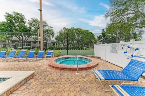 4320 47th Avenue W Bradenton FL 34210