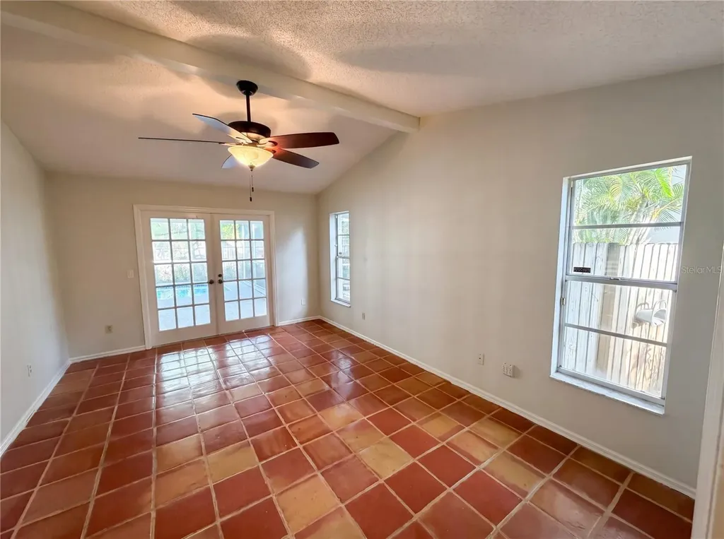 1015 Knollwood Court Safety Harbor FL 34695