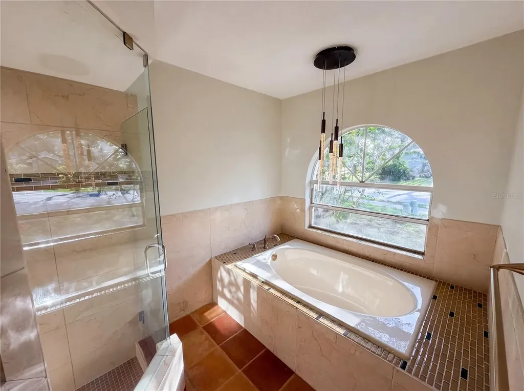 1015 Knollwood Court Safety Harbor FL 34695