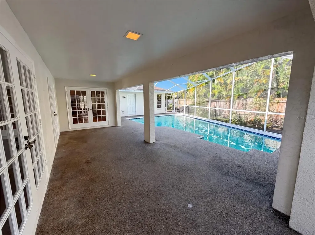 1015 Knollwood Court Safety Harbor FL 34695