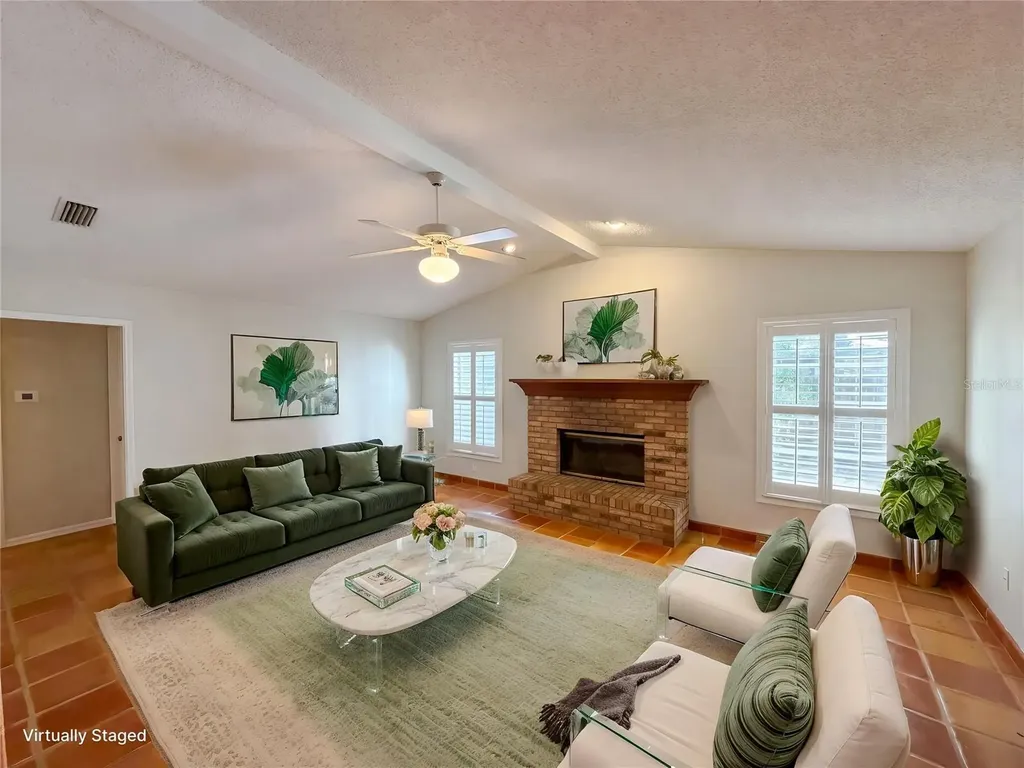 1015 Knollwood Court Safety Harbor FL 34695