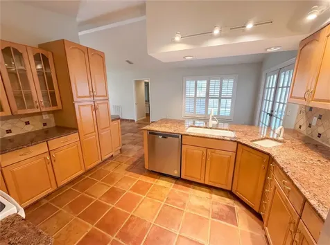 1015 Knollwood Court Safety Harbor FL 34695