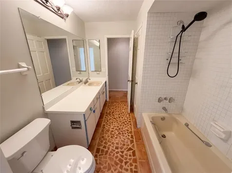 1015 Knollwood Court Safety Harbor FL 34695