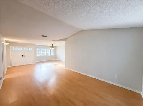1015 Knollwood Court Safety Harbor FL 34695