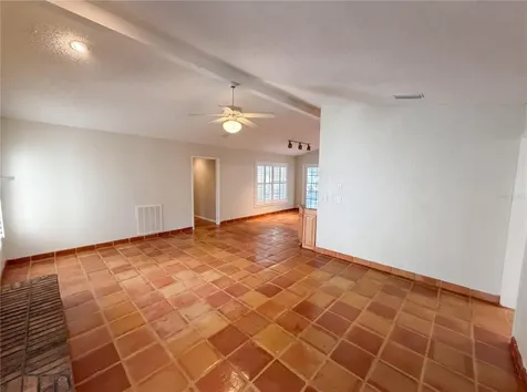 1015 Knollwood Court Safety Harbor FL 34695