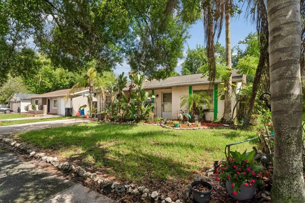 2005 Hudson Court Oldsmar FL 34677