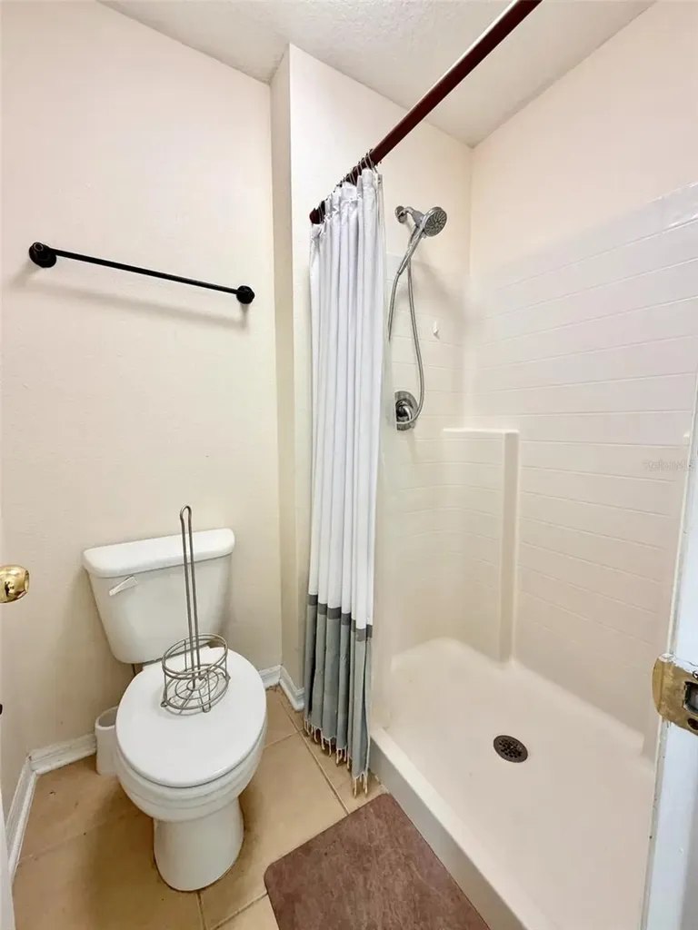 24301 SW 6th Place Newberry FL 32669
