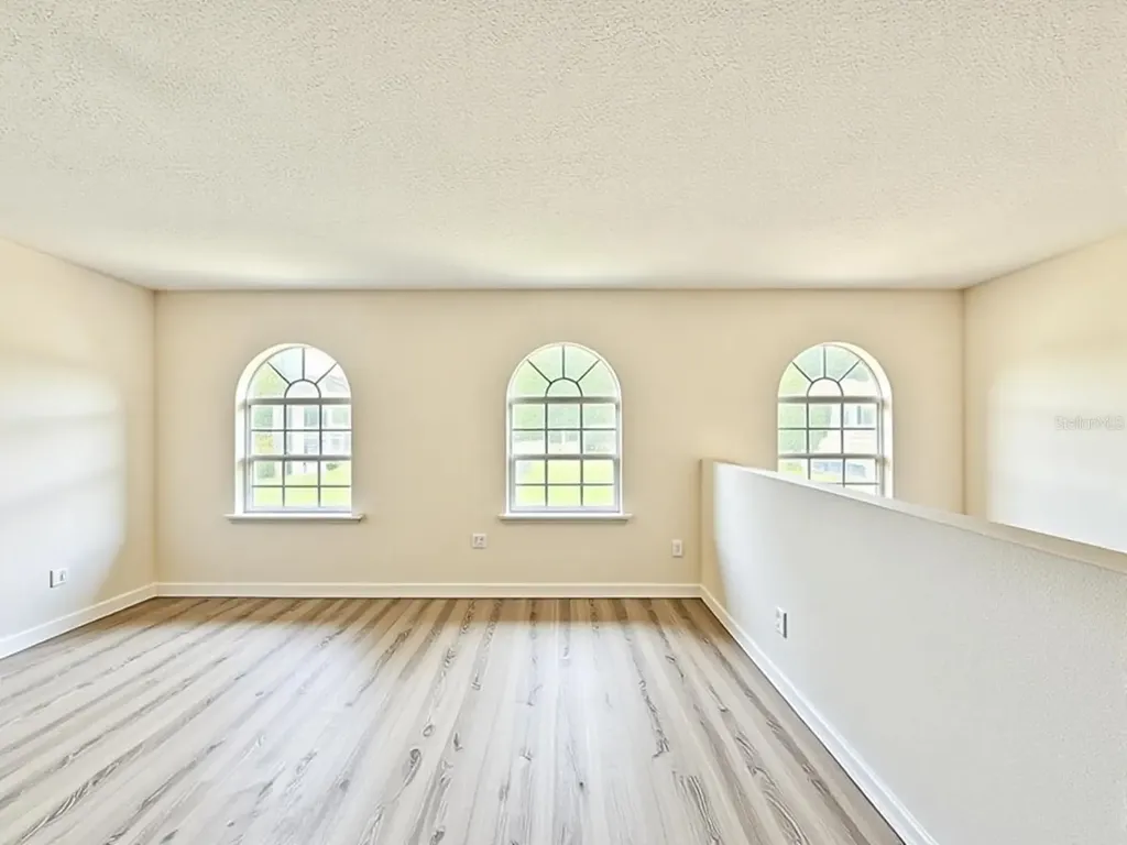 24301 SW 6th Place Newberry FL 32669
