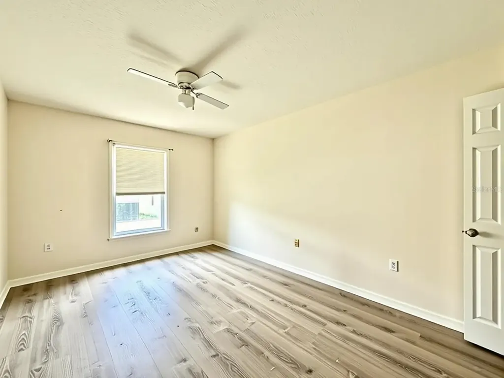 24301 SW 6th Place Newberry FL 32669