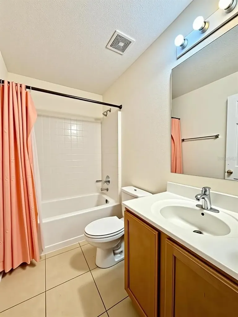 24301 SW 6th Place Newberry FL 32669