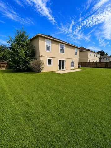 24301 SW 6th Place Newberry FL 32669