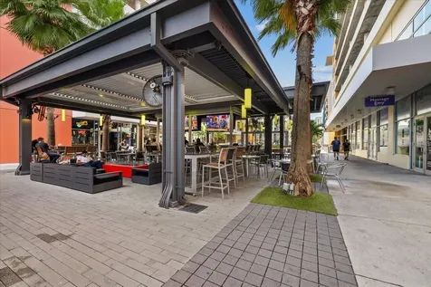 1120 E Kennedy Boulevard Tampa FL 33602
