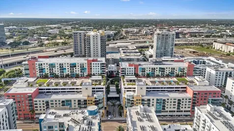 1120 E Kennedy Boulevard Tampa FL 33602