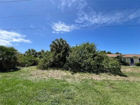 12173 Gulfstream Boulevard Port Charlotte FL 33981