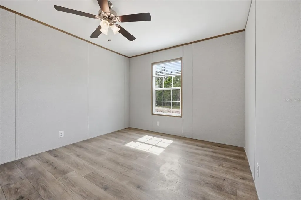 150 19th Street Interlachen FL 32148
