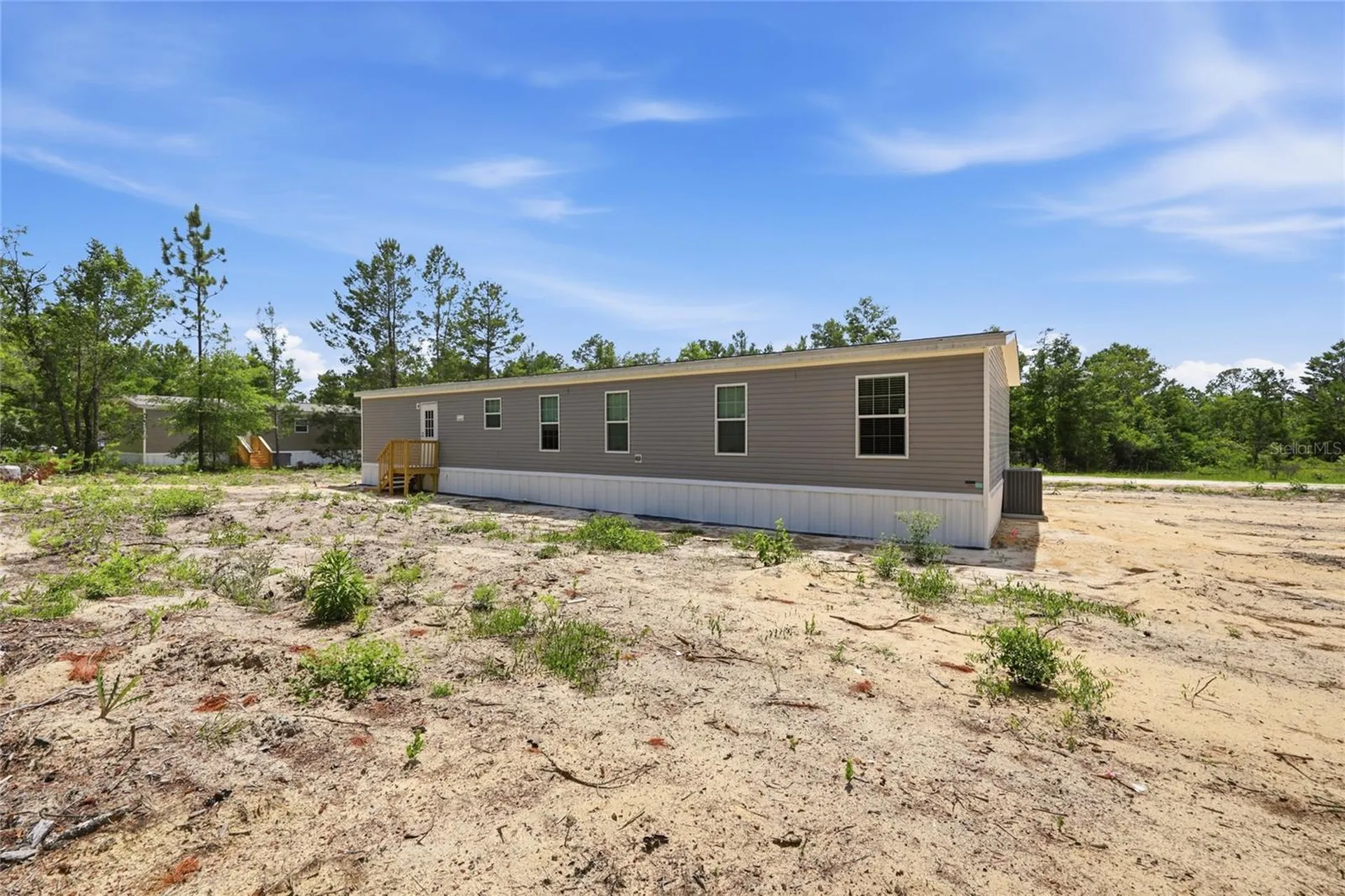 150 19th Street Interlachen FL 32148