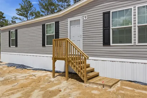 150 19th Street Interlachen FL 32148