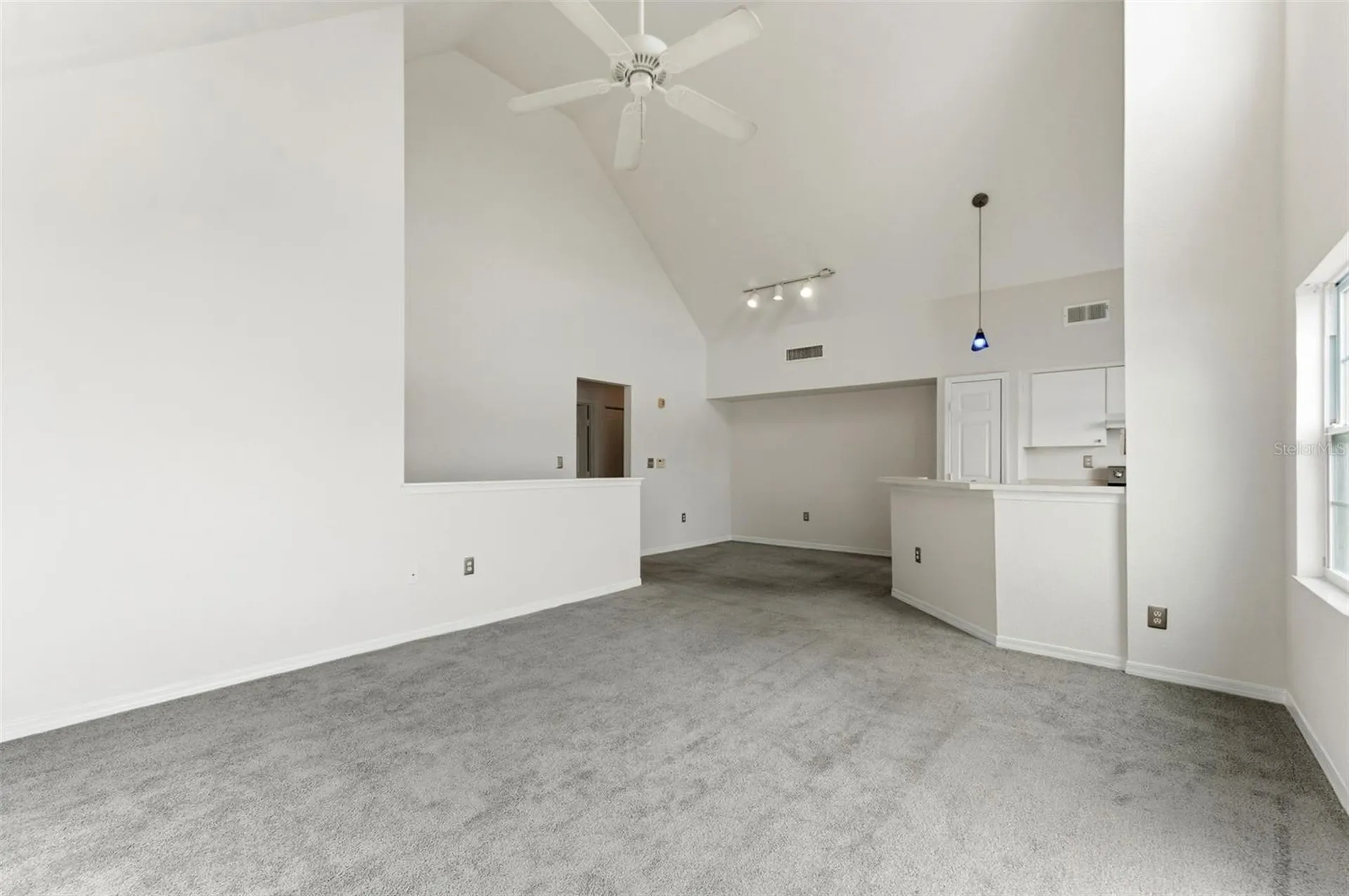 9714 Lake Chase Island Way Tampa FL 33626