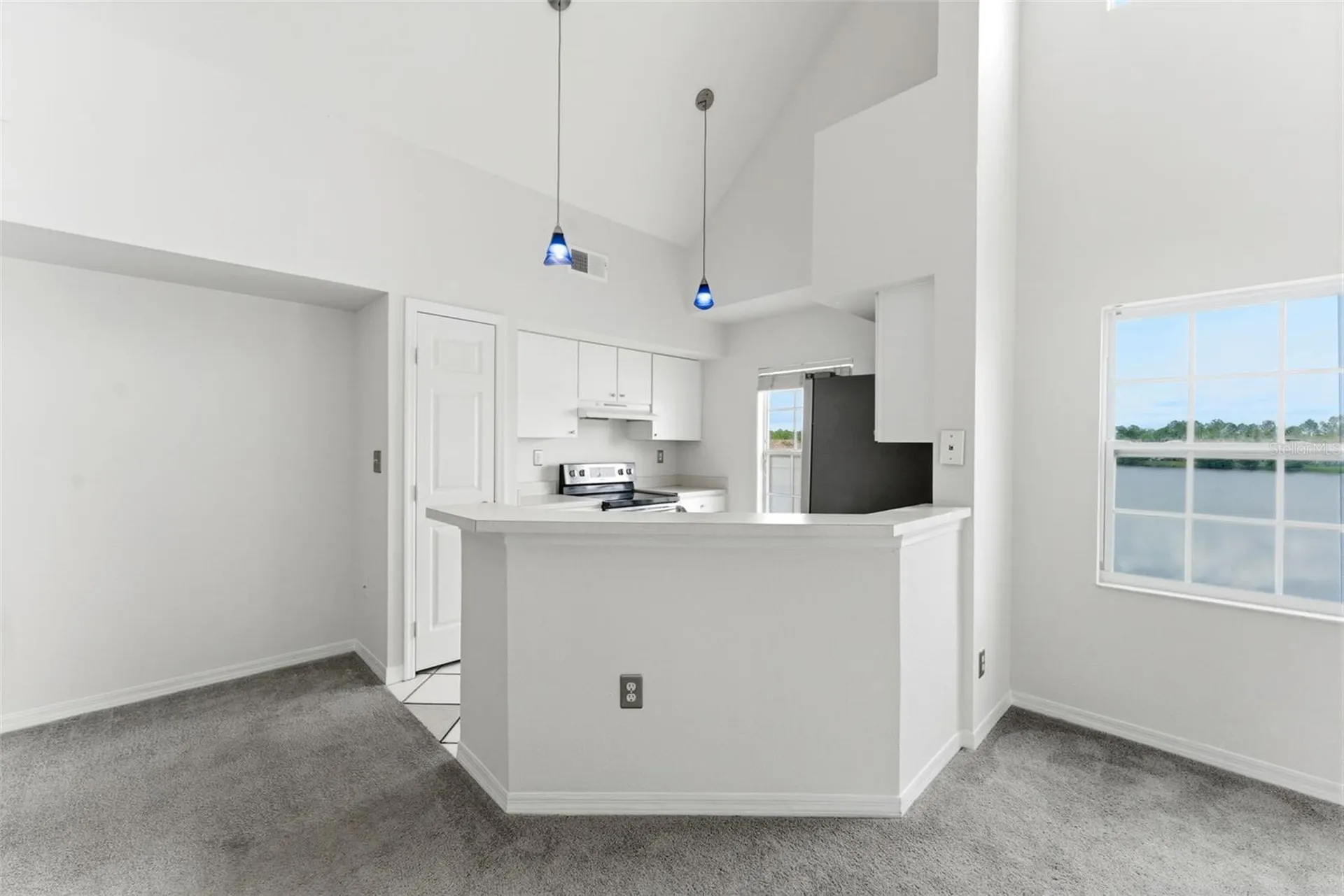 9714 Lake Chase Island Way Tampa FL 33626