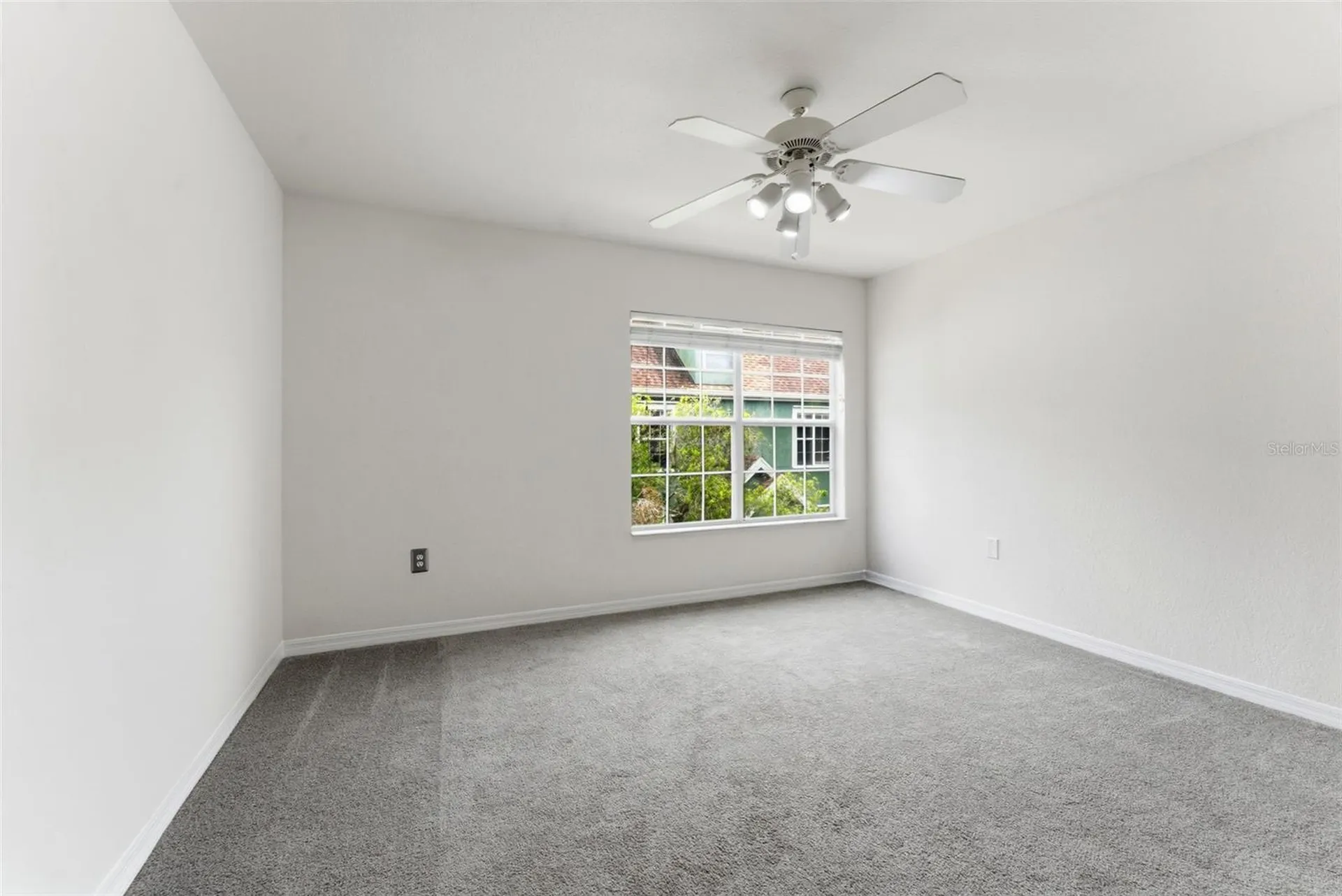 9714 Lake Chase Island Way Tampa FL 33626