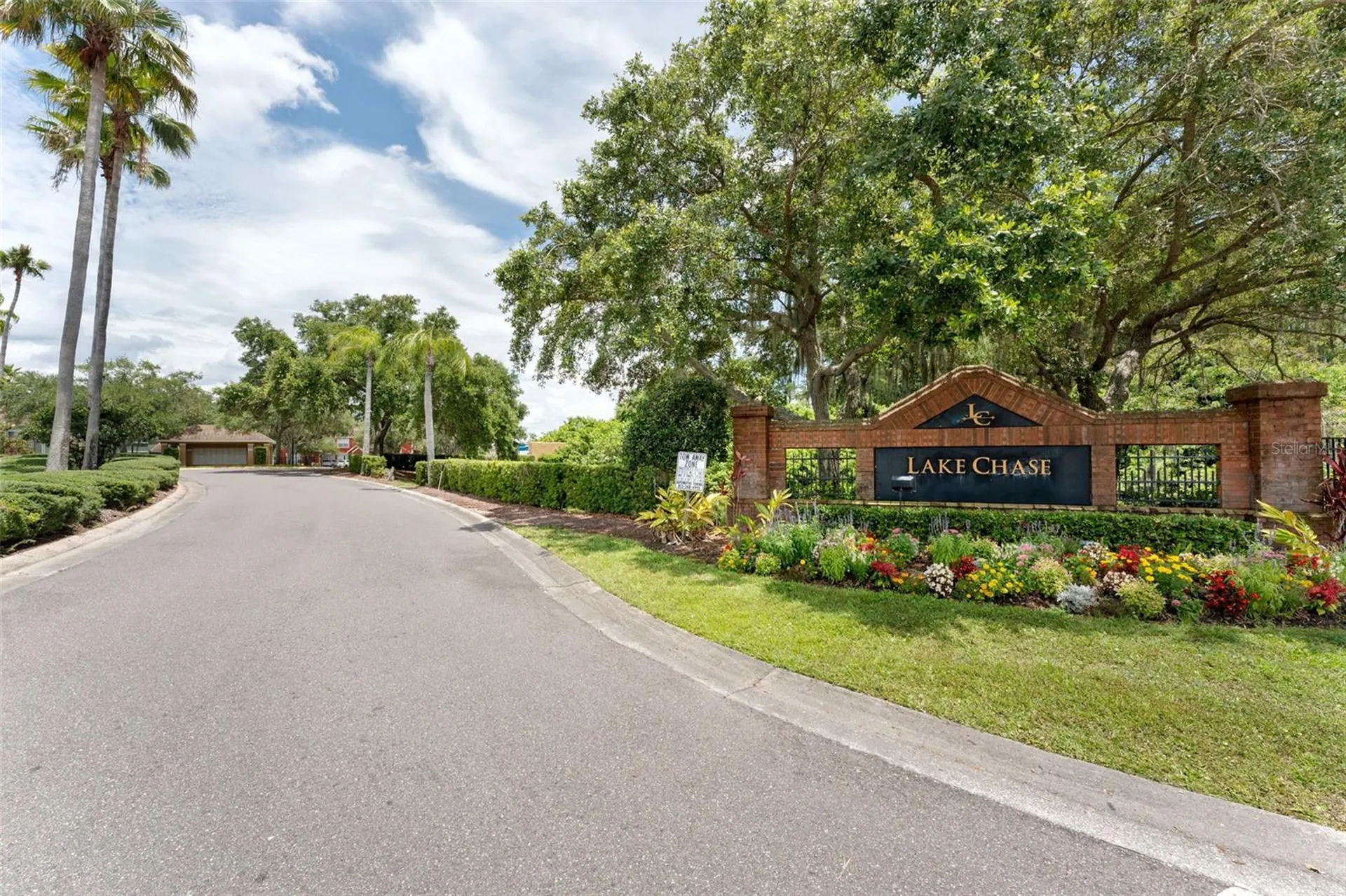 9714 Lake Chase Island Way Tampa FL 33626