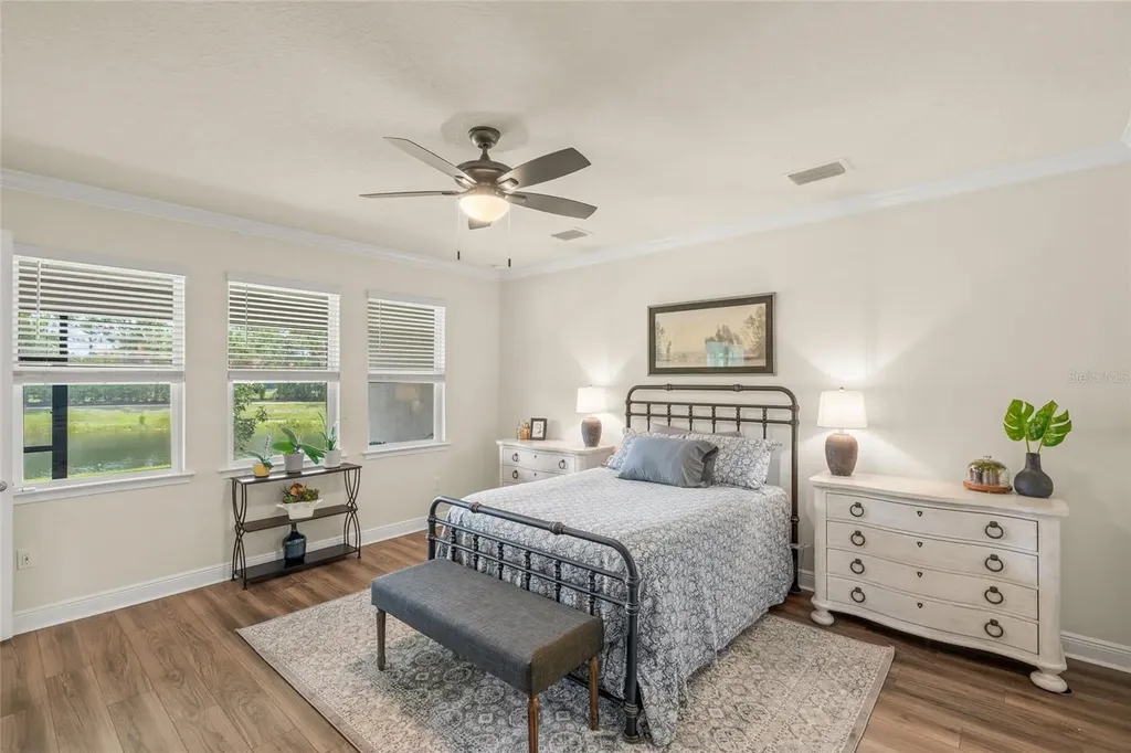 5773 Long Shore Loop Sarasota FL 34238