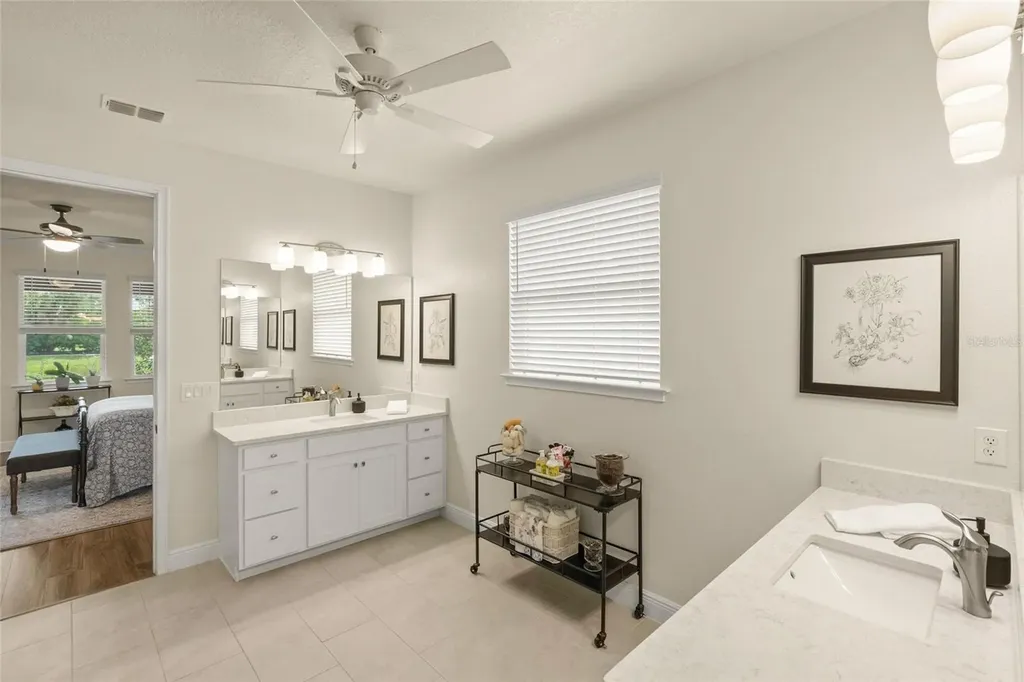 5773 Long Shore Loop Sarasota FL 34238