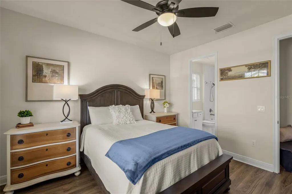 5773 Long Shore Loop Sarasota FL 34238