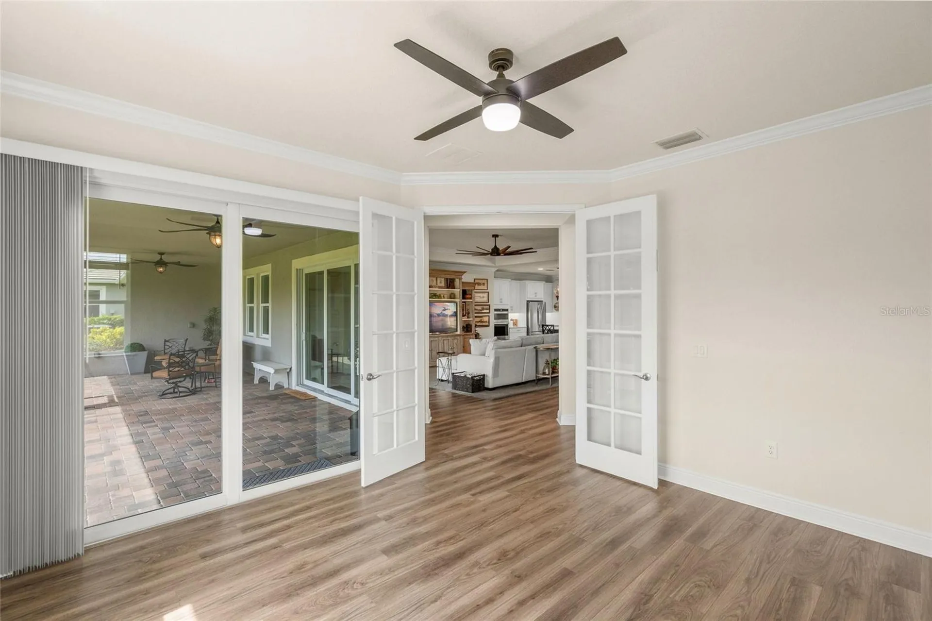 5773 Long Shore Loop Sarasota FL 34238