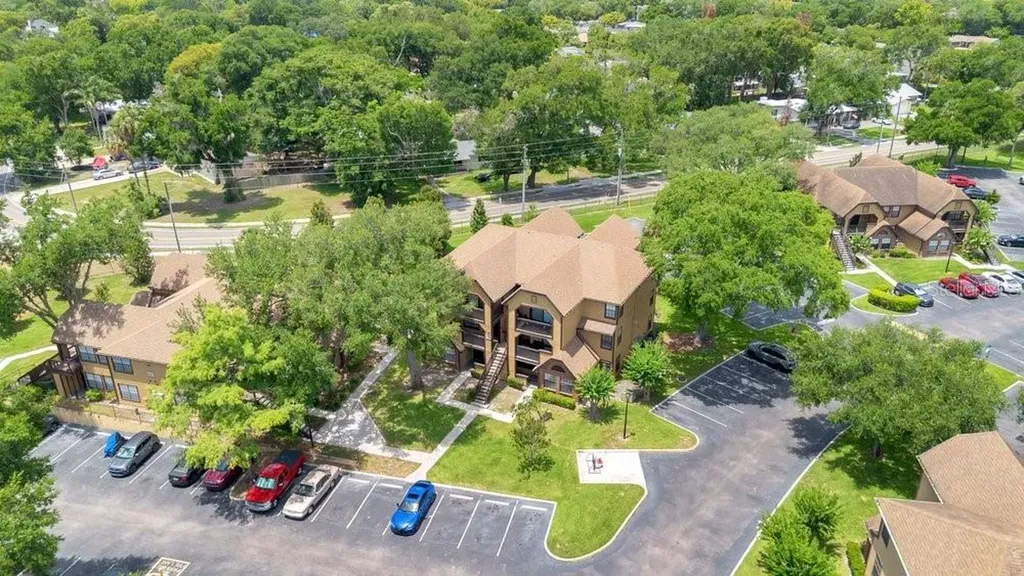 360 Lake Ontario Court Altamonte Springs FL 32701