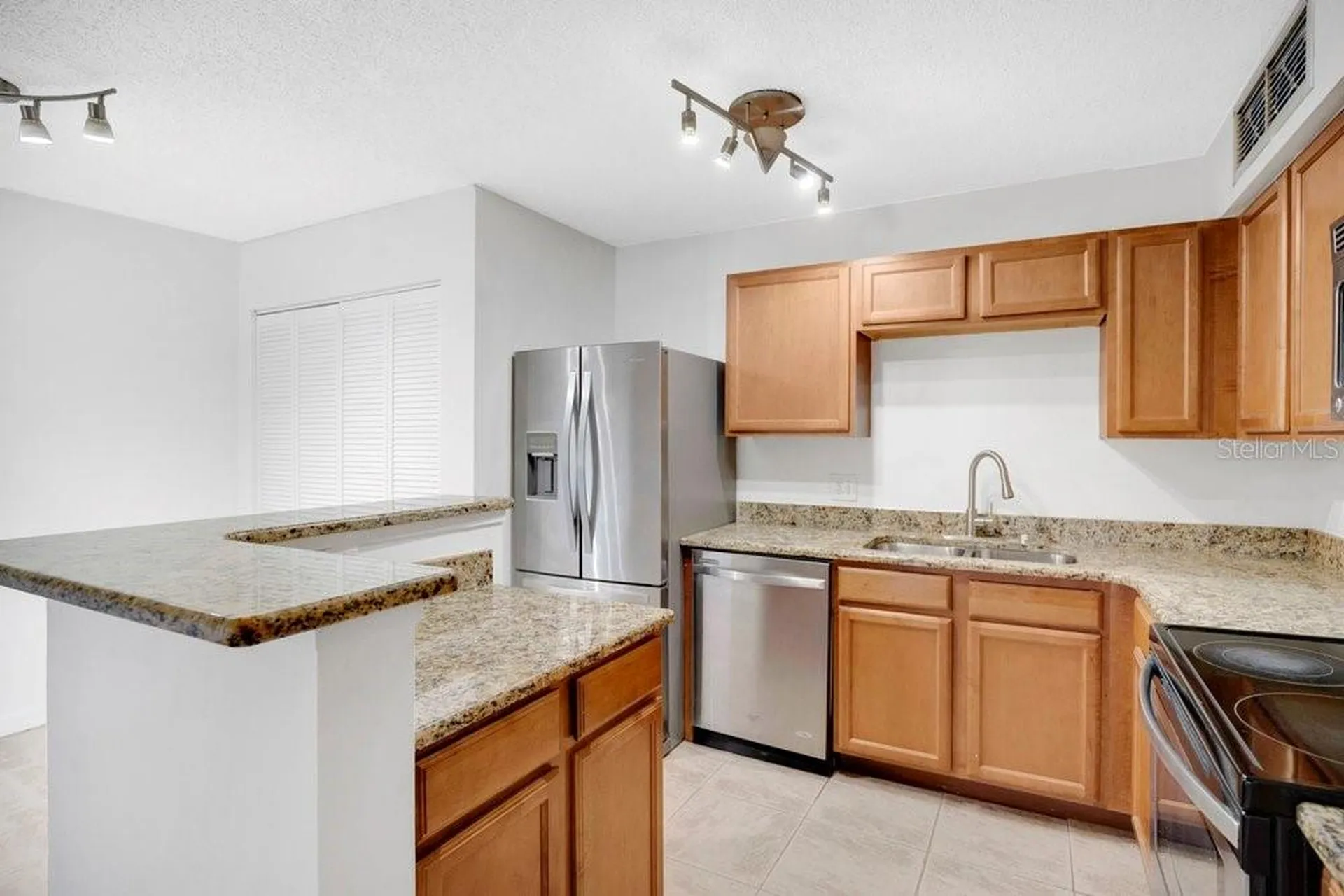 360 Lake Ontario Court Altamonte Springs FL 32701