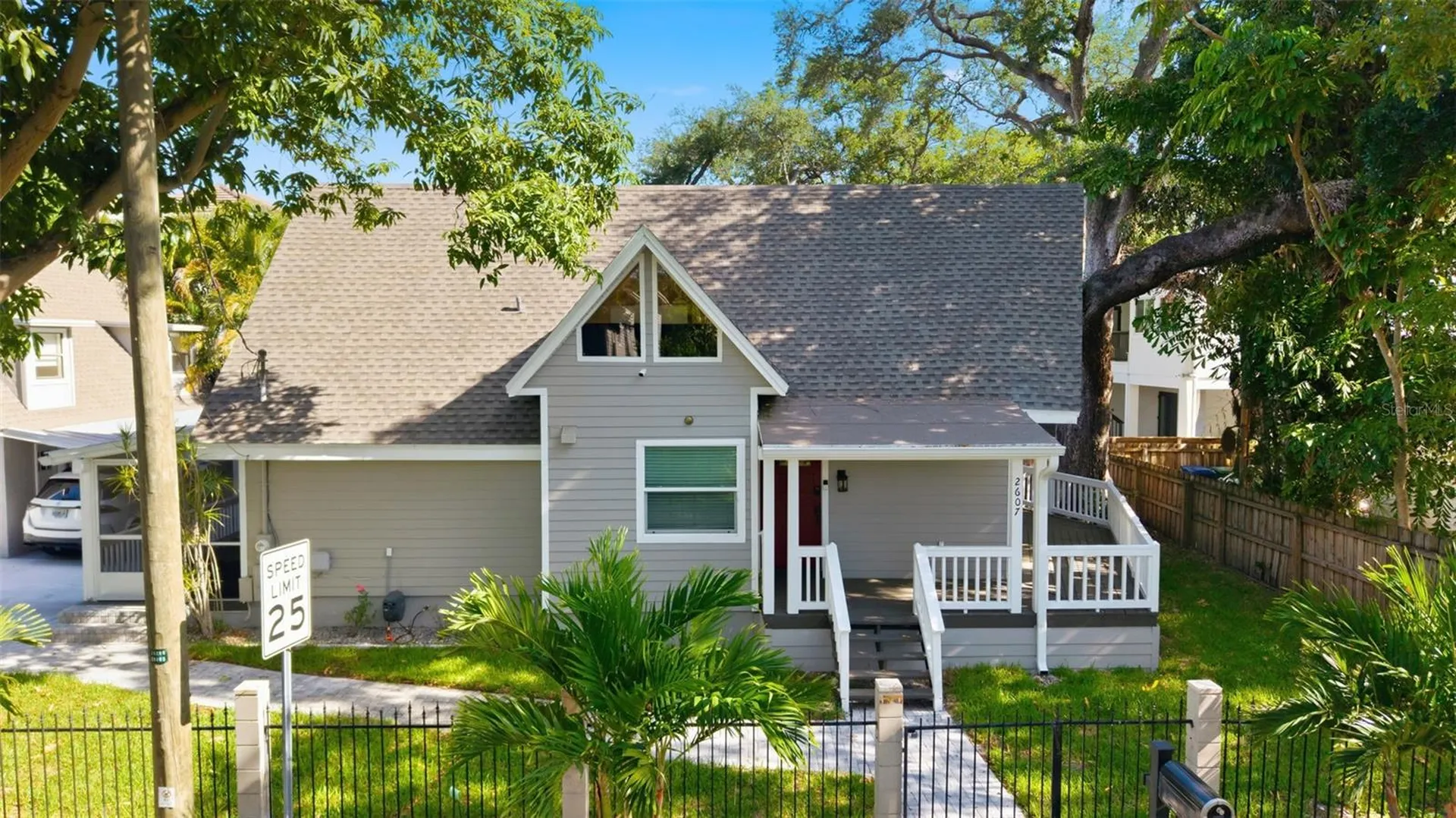 2607 W Wyoming Avenue Tampa FL 33611