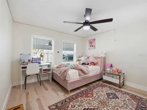 2607 W Wyoming Avenue Tampa FL 33611