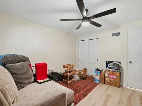 2607 W Wyoming Avenue Tampa FL 33611