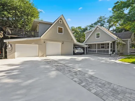 2607 W Wyoming Avenue Tampa FL 33611
