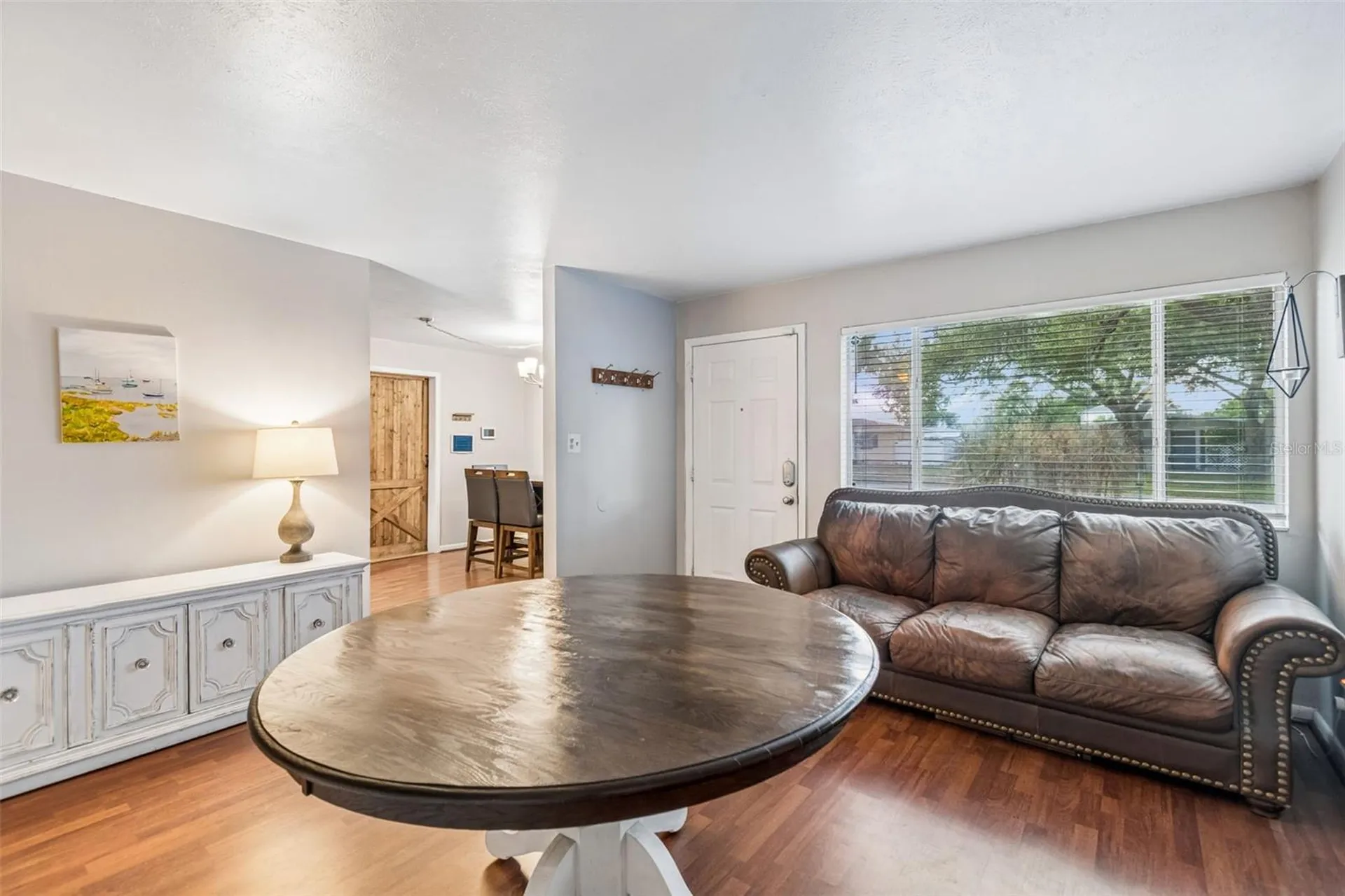 4437 W Bay Avenue Tampa FL 33616