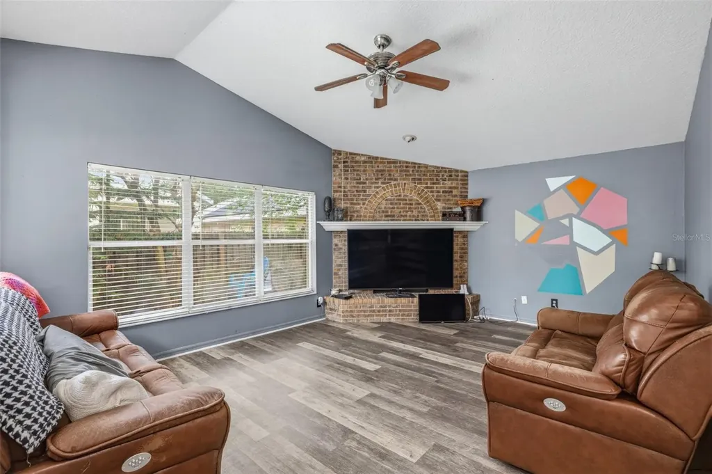 1887 Wood Bend Street Tarpon Springs FL 34689