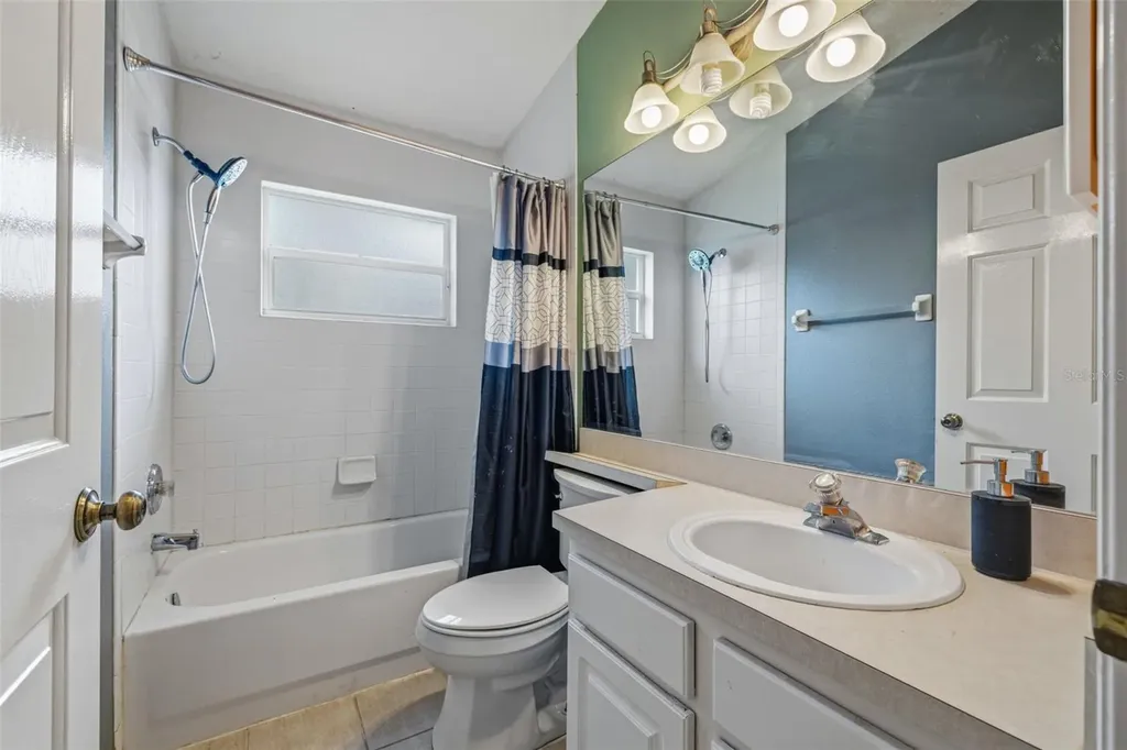 1887 Wood Bend Street Tarpon Springs FL 34689