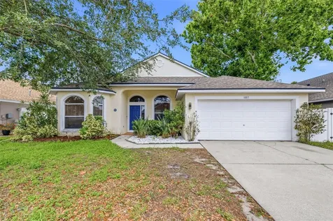 1887 Wood Bend Street Tarpon Springs FL 34689