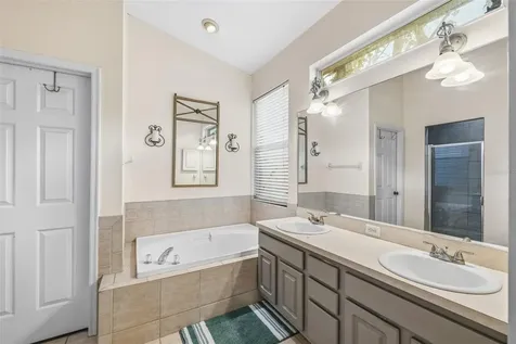 1887 Wood Bend Street Tarpon Springs FL 34689