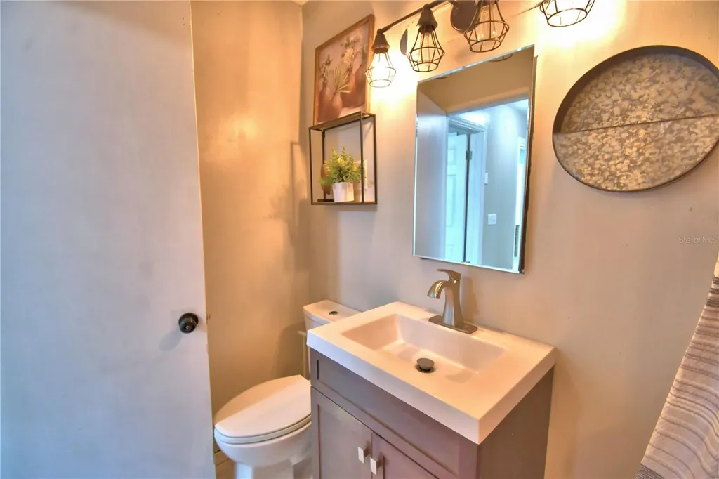 215 S Ilakee Avenue Lake Alfred FL 33850