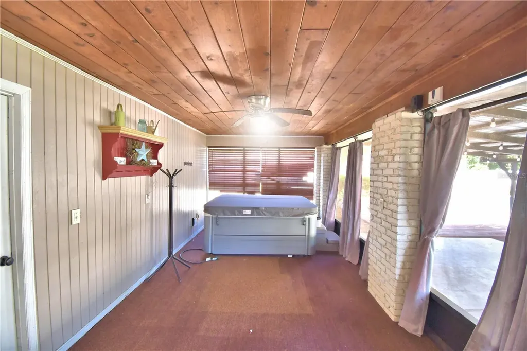 215 S Ilakee Avenue Lake Alfred FL 33850