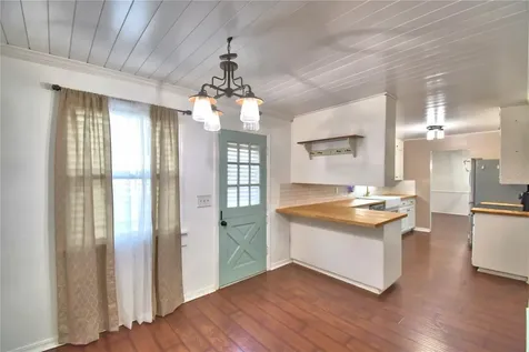 215 S Ilakee Avenue Lake Alfred FL 33850