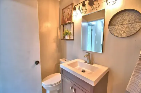 215 S Ilakee Avenue Lake Alfred FL 33850