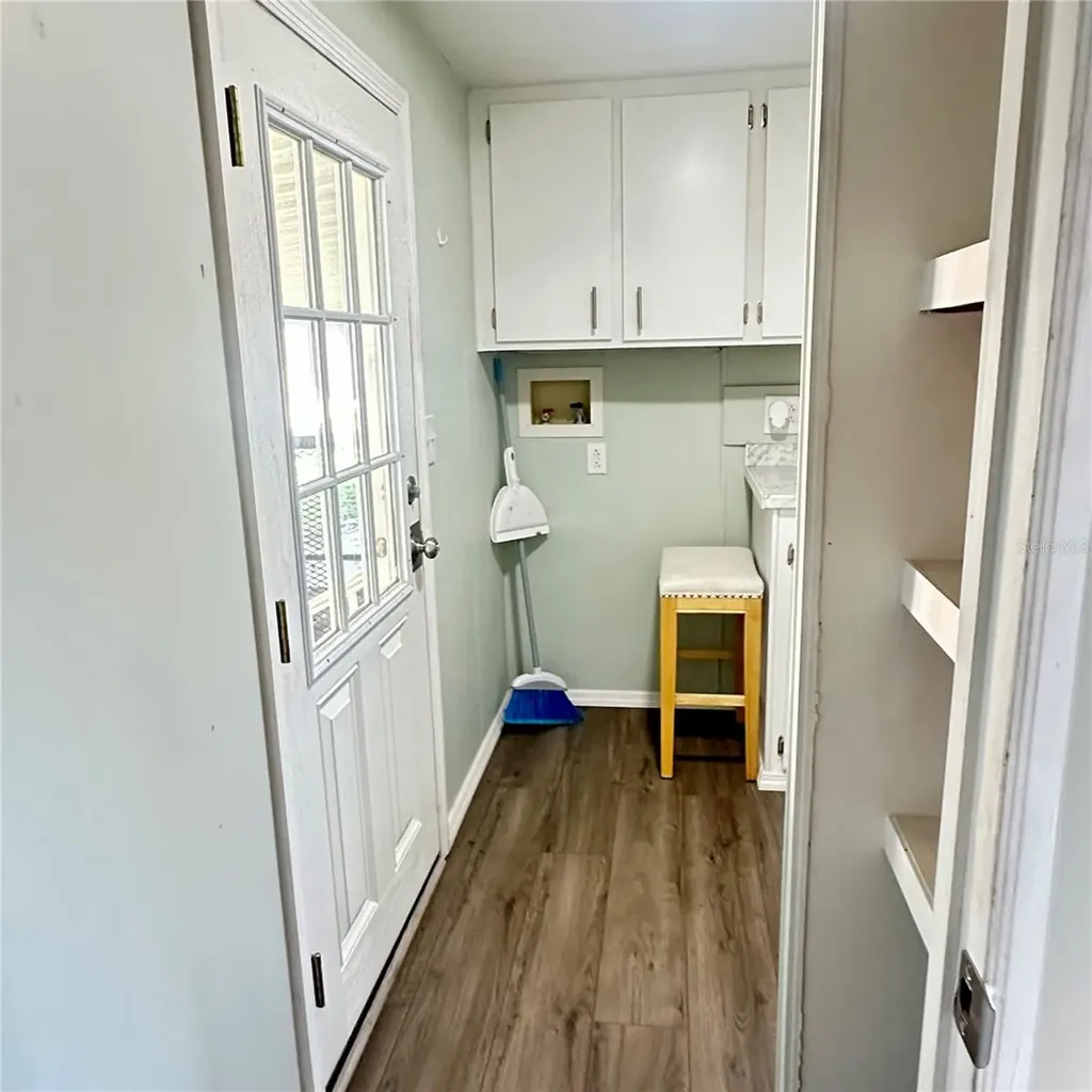 818 Michigan Street Wildwood FL 34785