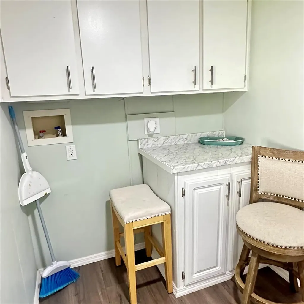 818 Michigan Street Wildwood FL 34785