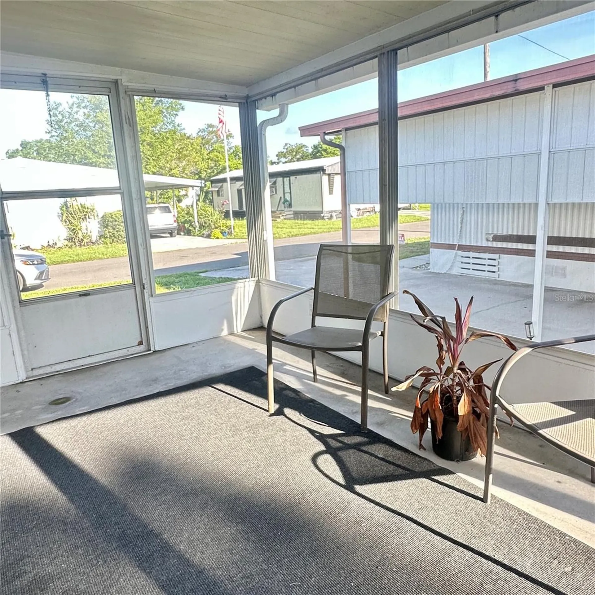 818 Michigan Street Wildwood FL 34785