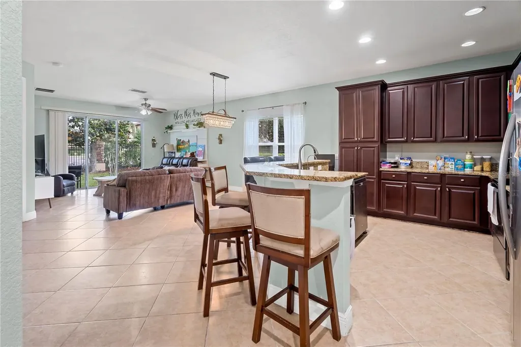 10337 Belfry Circle Orlando FL 32832