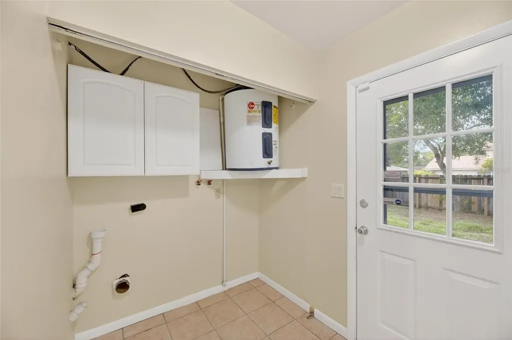 5001 Whiteway Drive Tampa FL 33617