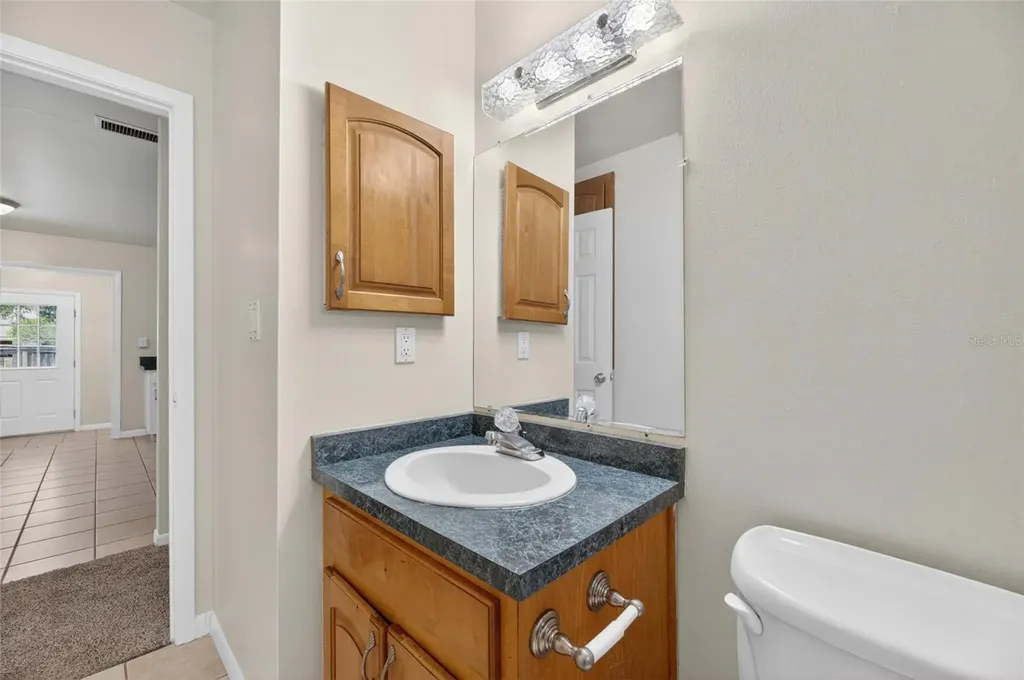 5001 Whiteway Drive Tampa FL 33617